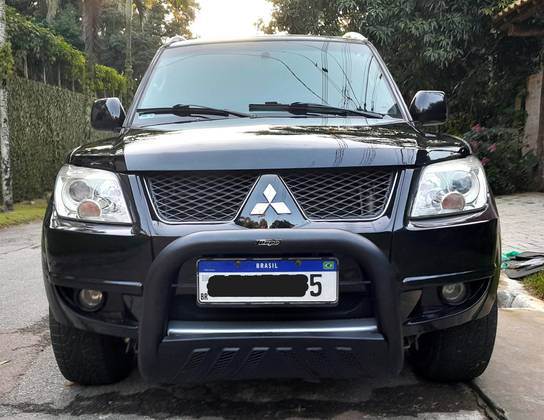 MITSUBISHI PAJERO TR4 2.0 4X2 16V 140CV FLEX 4P AUTOMÁTICO MITSUBISHI PAJERO TR4 2.0 4X2 16V 140CV FLEX 4P AUTOMÁTICO